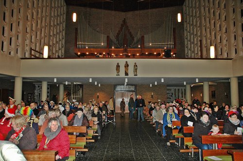 Gottesdienst - 37.JPG