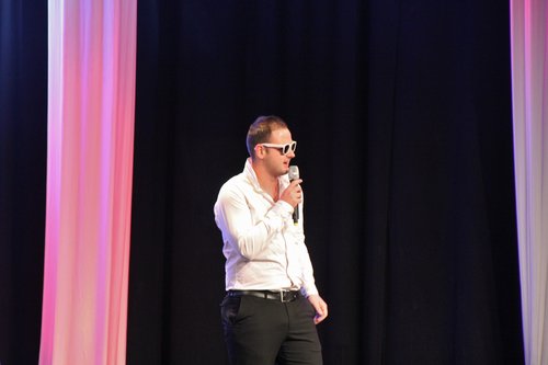 galasitzung 22-276.JPG