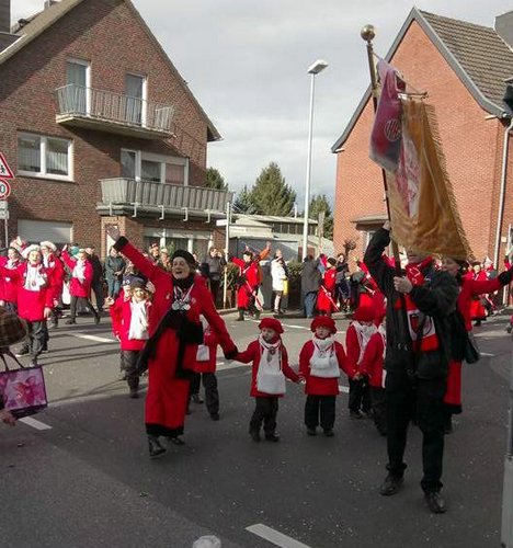 40 - Rosenmontagszug.jpg